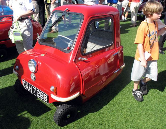 Самый маленький СЕРИЙНЫЙ автомобиль в мире