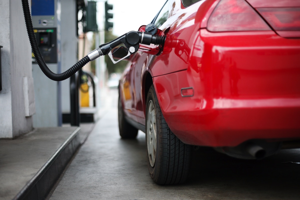 Неожиданные причины увеличения расхода топлива при летней эксплуатации авто